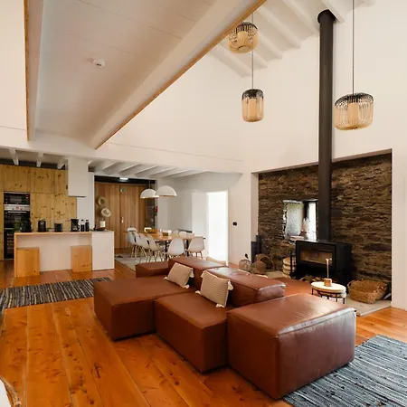 Quinta Do Vale Da Ermida, Private - Heated - Pool