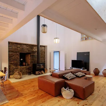 Villa Quinta Do Vale Da Ermida, Private - Heated - Pool