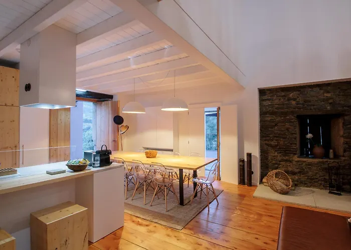 Quinta Do Vale Da Ermida, Private - Heated - Pool Villa *