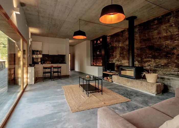 Quinta Do Vale Da Ermida, Private - Heated - Pool * Ermida (Vila Real)