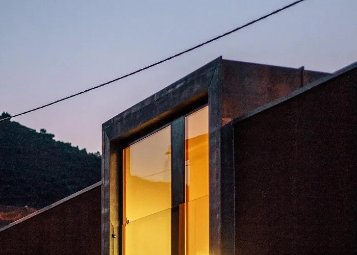 Quinta Do Vale Da Ermida, Private - Heated - Pool